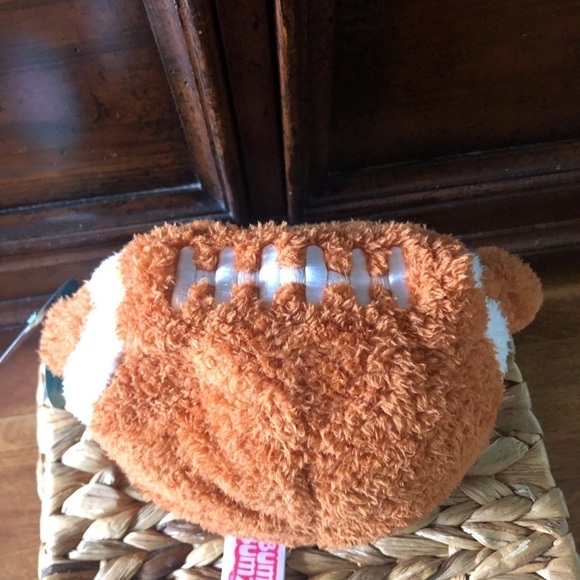 Bum Bumz Funday Bumz: Freddy the Football stuffed figure - Picture 4 of 5